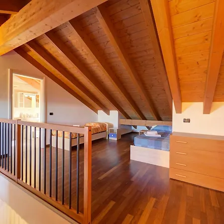 Penthouse The Magnifique View - Happy Stresa