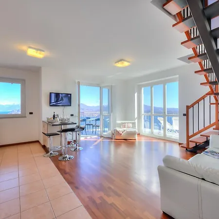 Penthouse The Magnifique View - Happy * Stresa