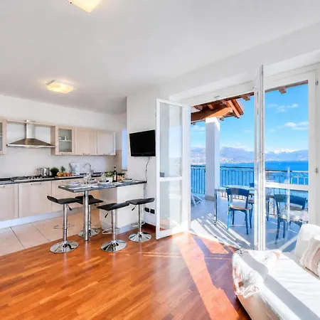 Penthouse The Magnifique View In - Happy *