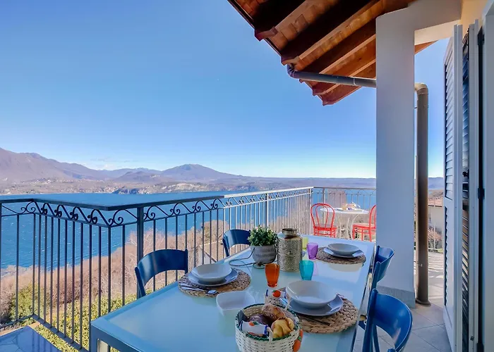 Apartamento Penthouse The Magnifique View - Happy Stresa