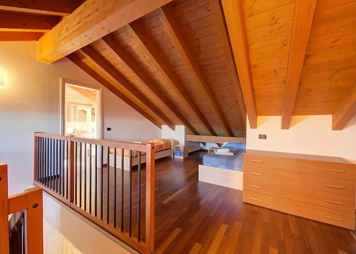 Penthouse The Magnifique View - Happy 斯特雷萨